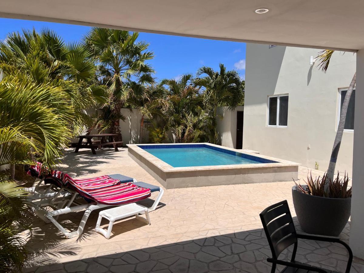 Andira Apartments Willemstad Luaran gambar